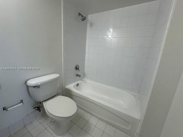 420 Sw 12th Ave #804 - Photo 6 of 8