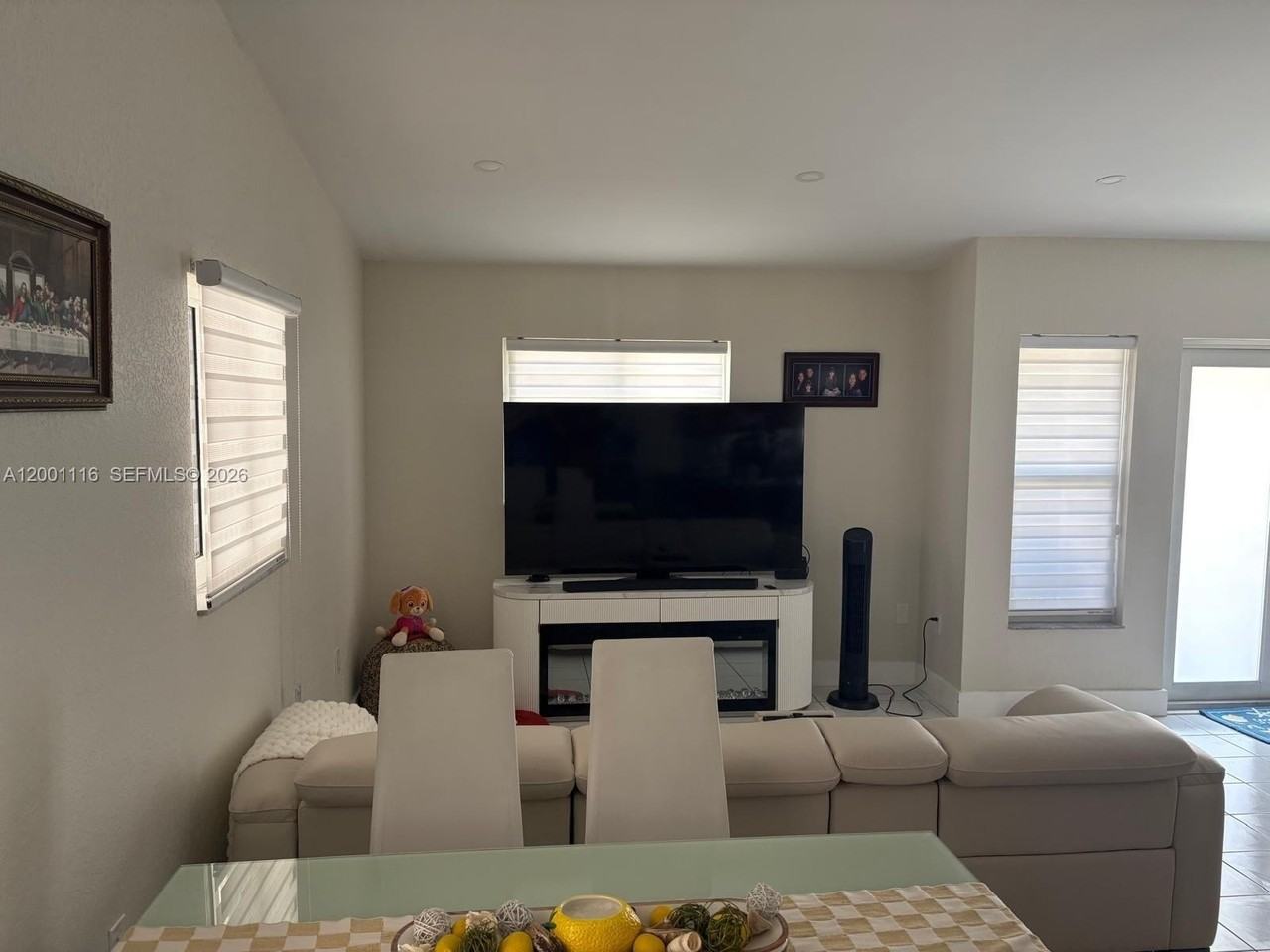 3103 W 70th St - Photo 3 of 11