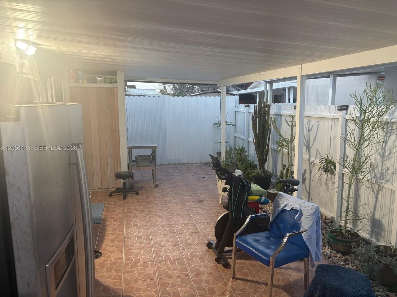 3103 W 70th St - Photo 5 of 11