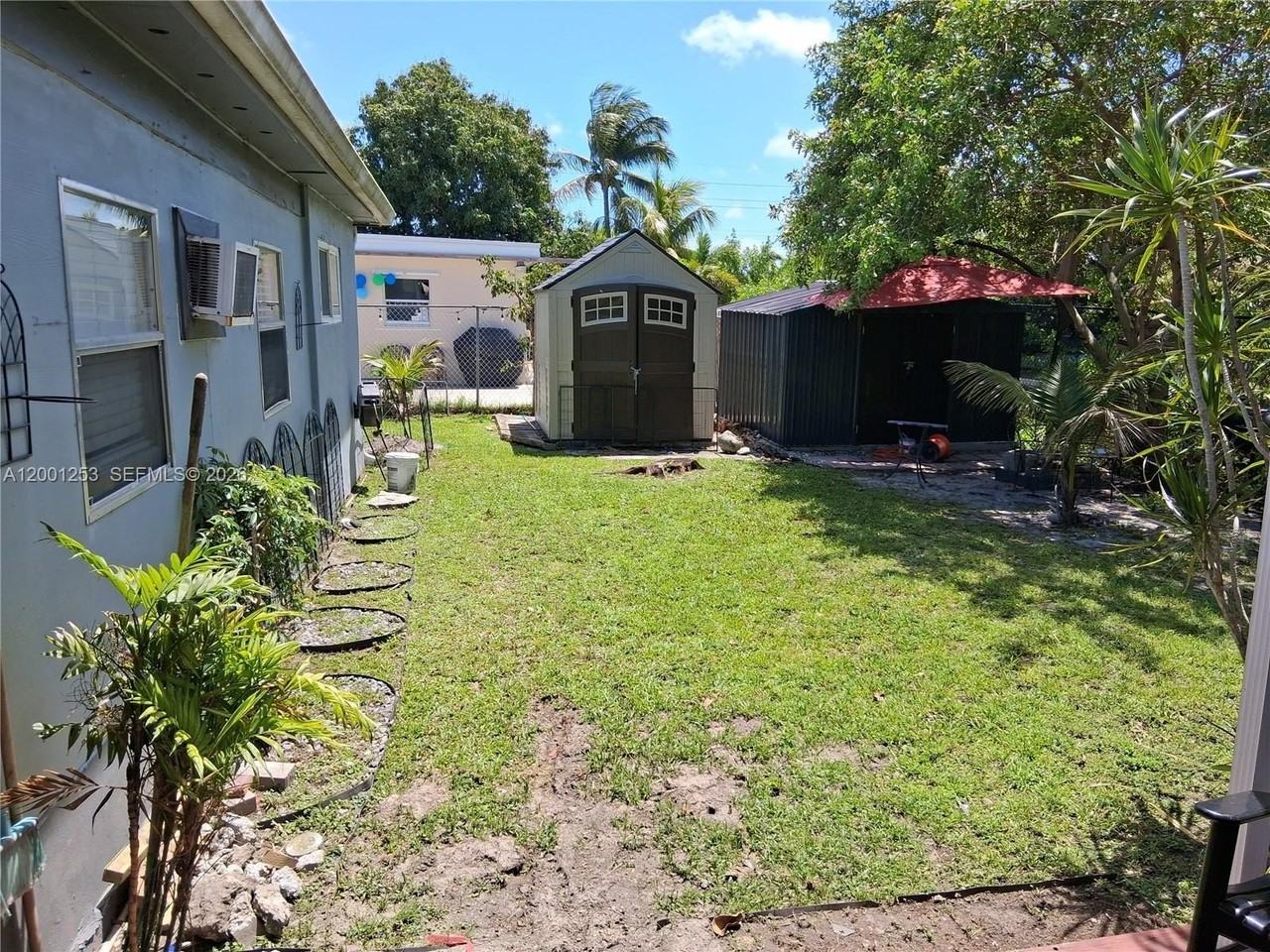 1000 Sw 3rd Ave #B - Photo 6 of 7