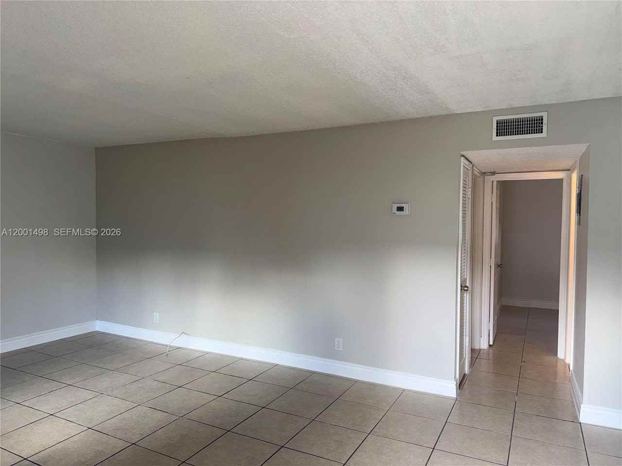 711 Ne 2nd Ave #102 - Photo 5 of 13