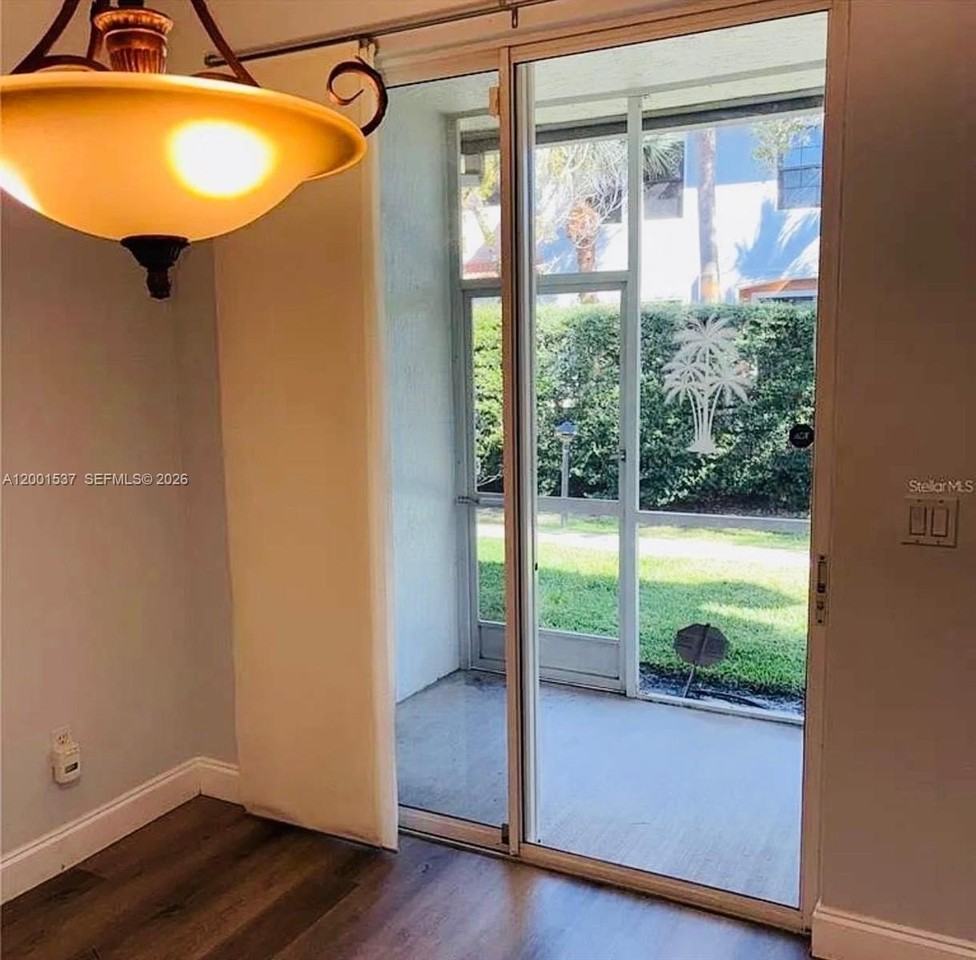 151 Coconut Key Ln - Photo 5 of 21