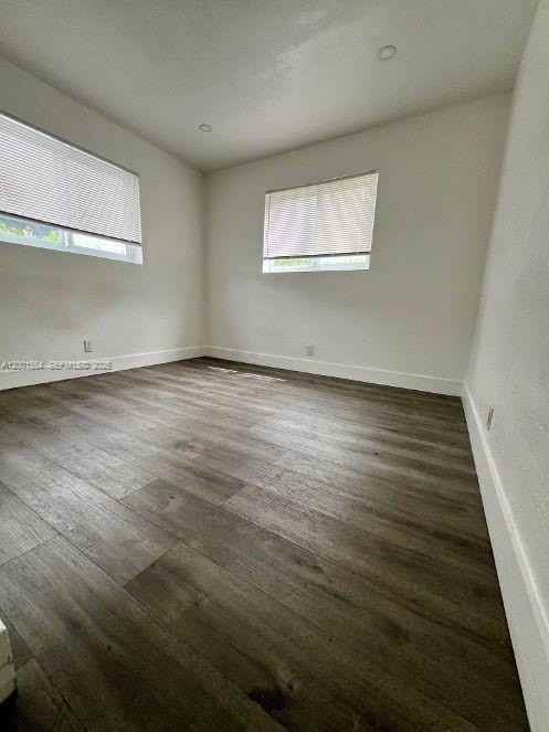 2620 Nw 18th Ter #1-4 - Photo 5 of 18