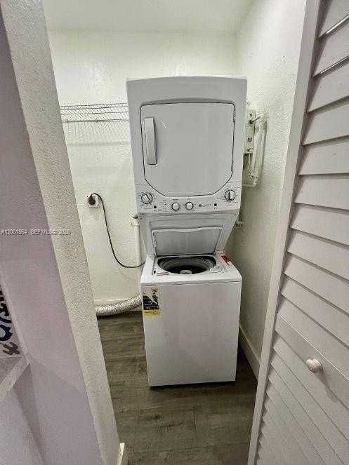 2620 Nw 18th Ter #1-4 - Photo 7 of 18