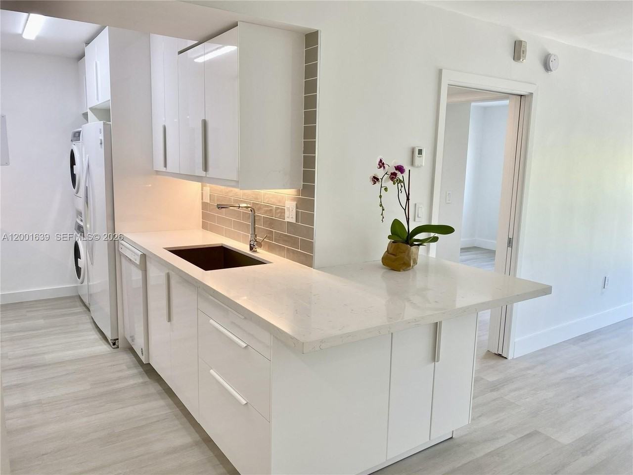 255 Galen Dr #3D - Photo 4 of 19