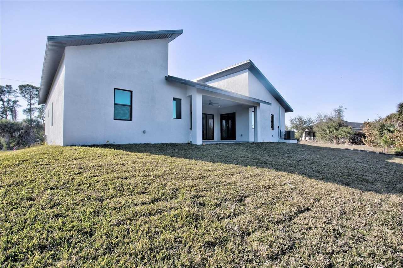 9574 Salt Lake St - Photo 7 of 34