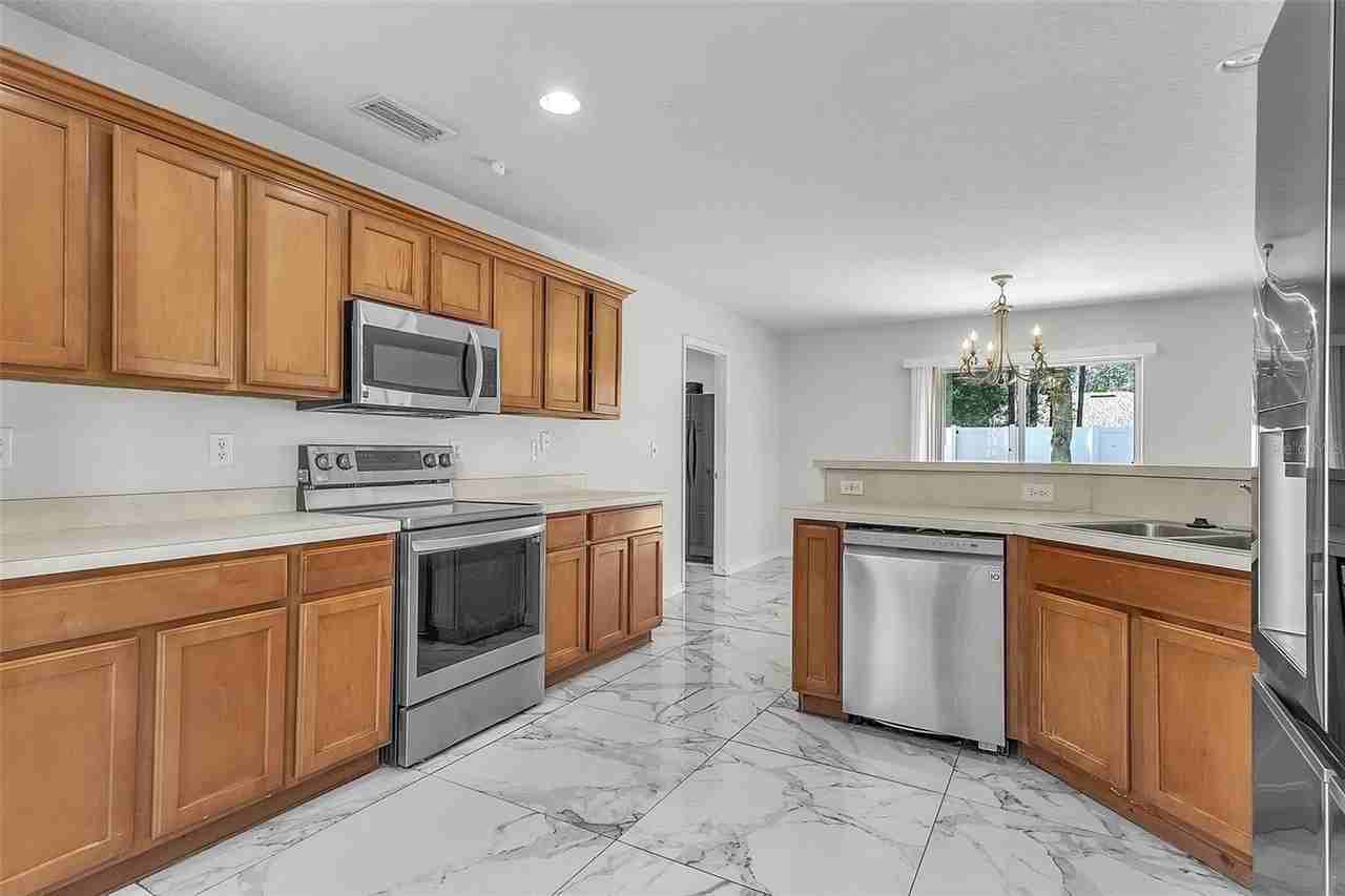 81 Panorama Dr - Photo 6 of 33