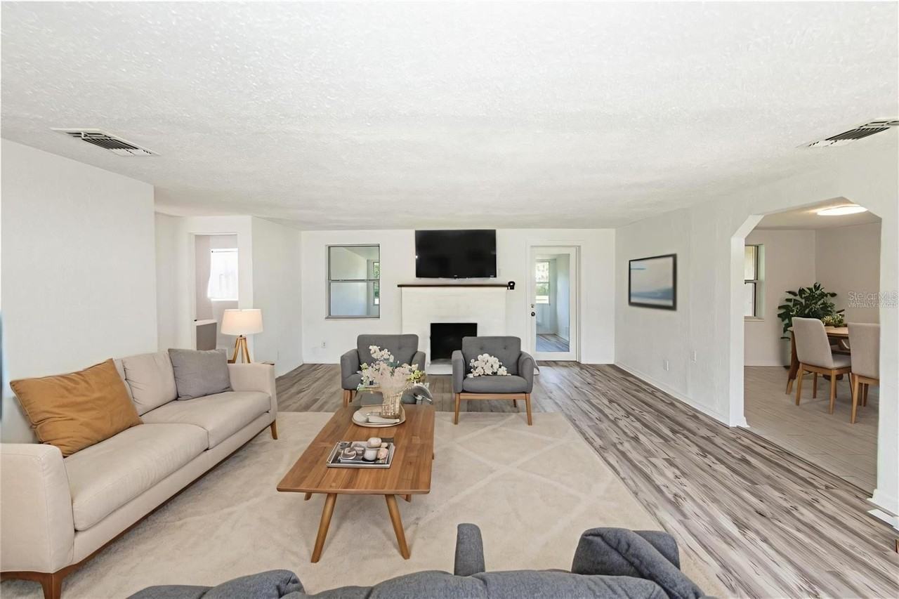 15 Palmira Rd - Photo 4 of 20