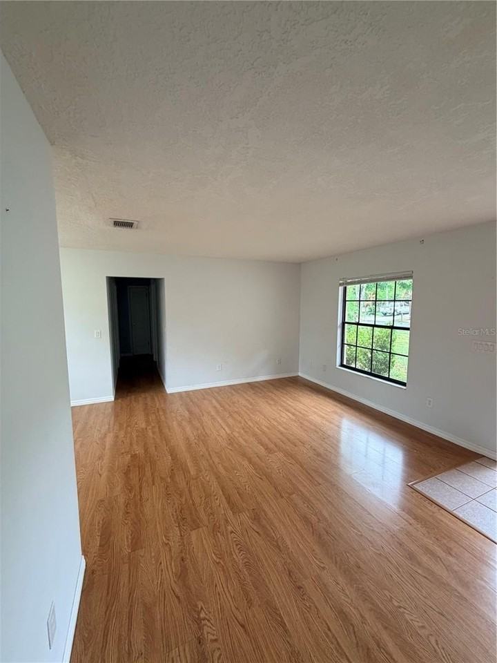 661 Murphy Rd - Photo 5 of 20