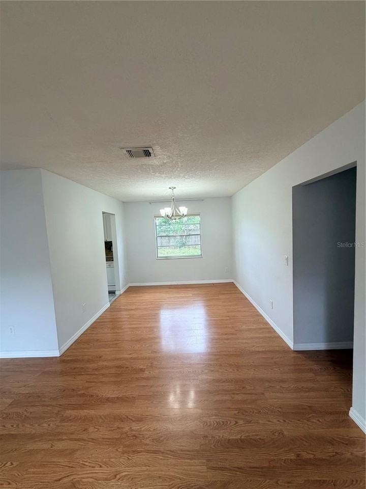 661 Murphy Rd - Photo 6 of 20