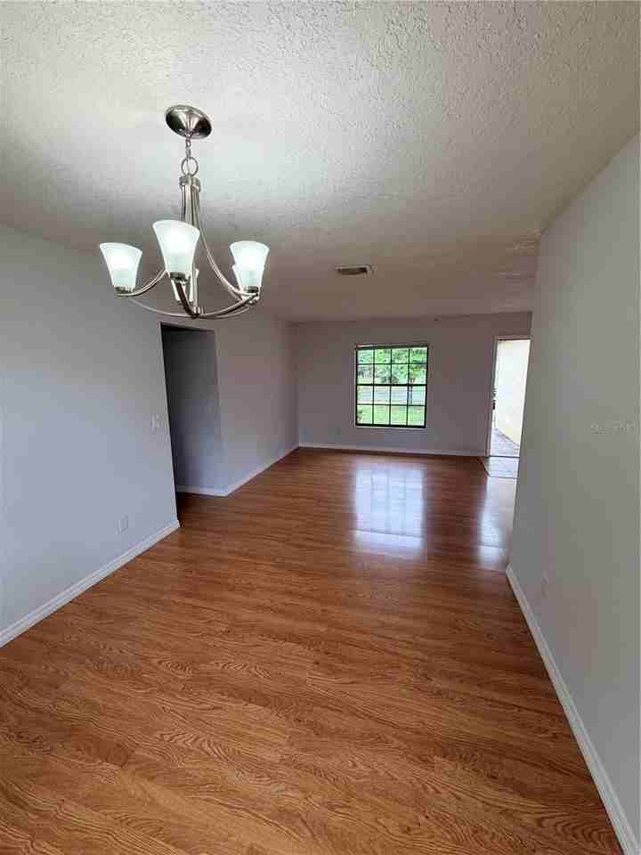 661 Murphy Rd - Photo 7 of 20