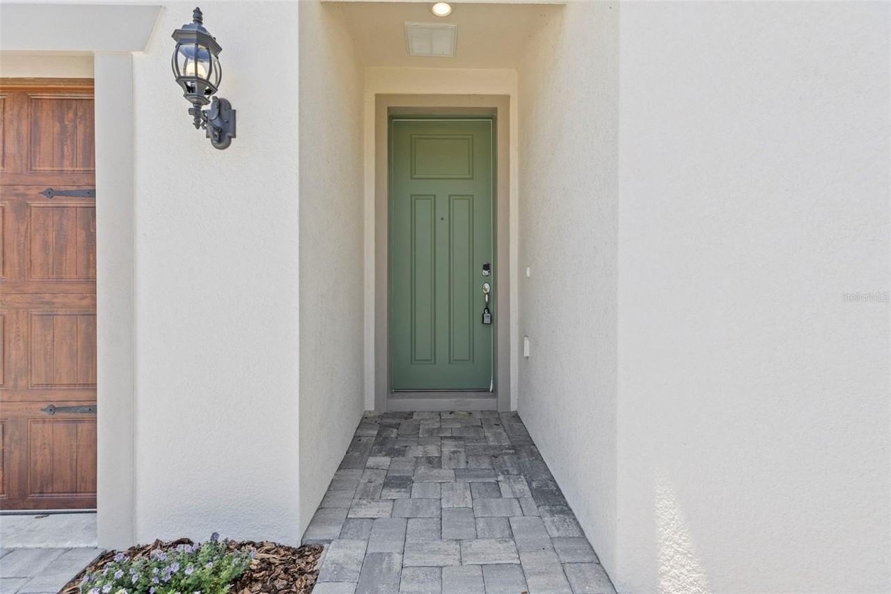 6703 Michael Favor Way - Photo 4 of 50