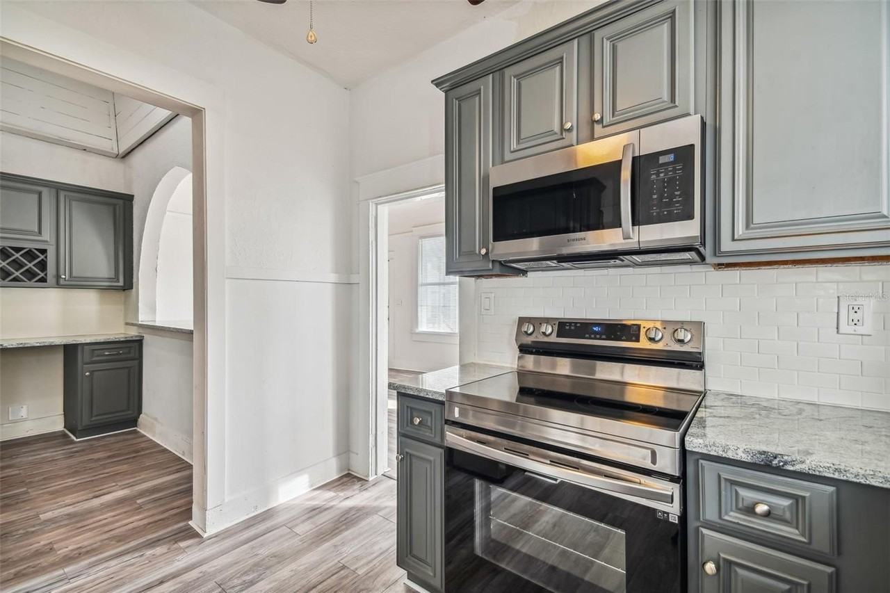 1913 W Lemon St - Photo 6 of 50