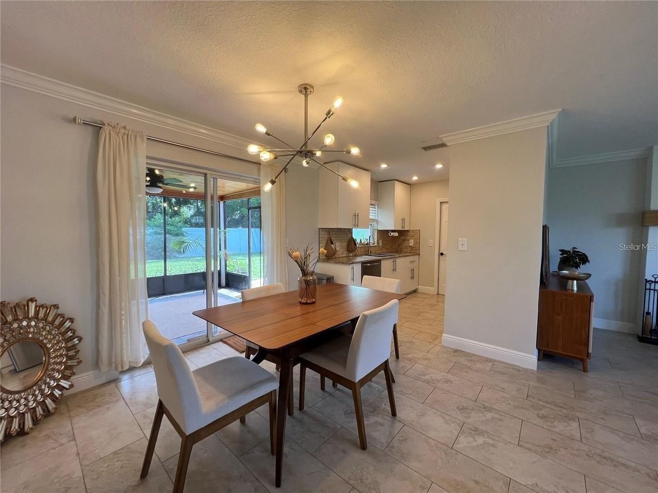 3748 Manatee Dr Se - Photo 7 of 23