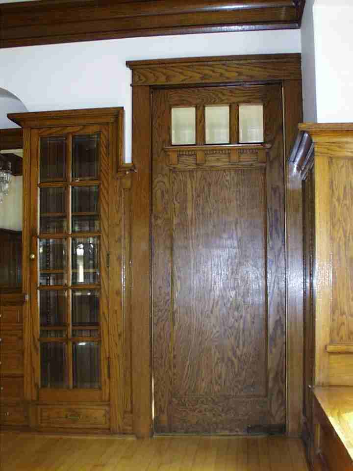 3328 North Oakland Avenue - Photo 2 of 8