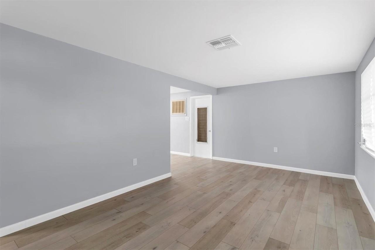 3522 Connon Dr - Photo 4 of 30