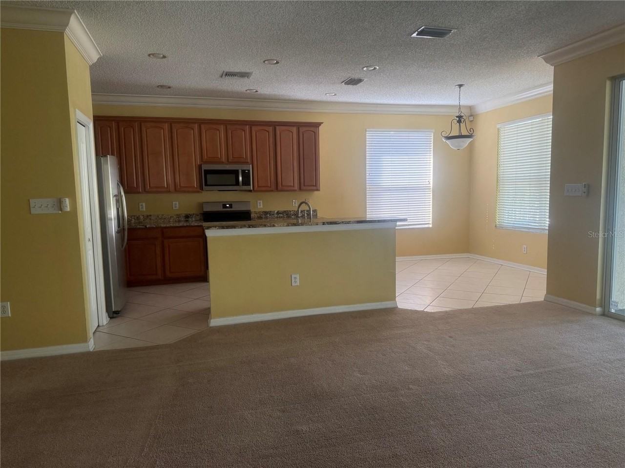 19138 Meadow Pine Dr - Photo 5 of 27