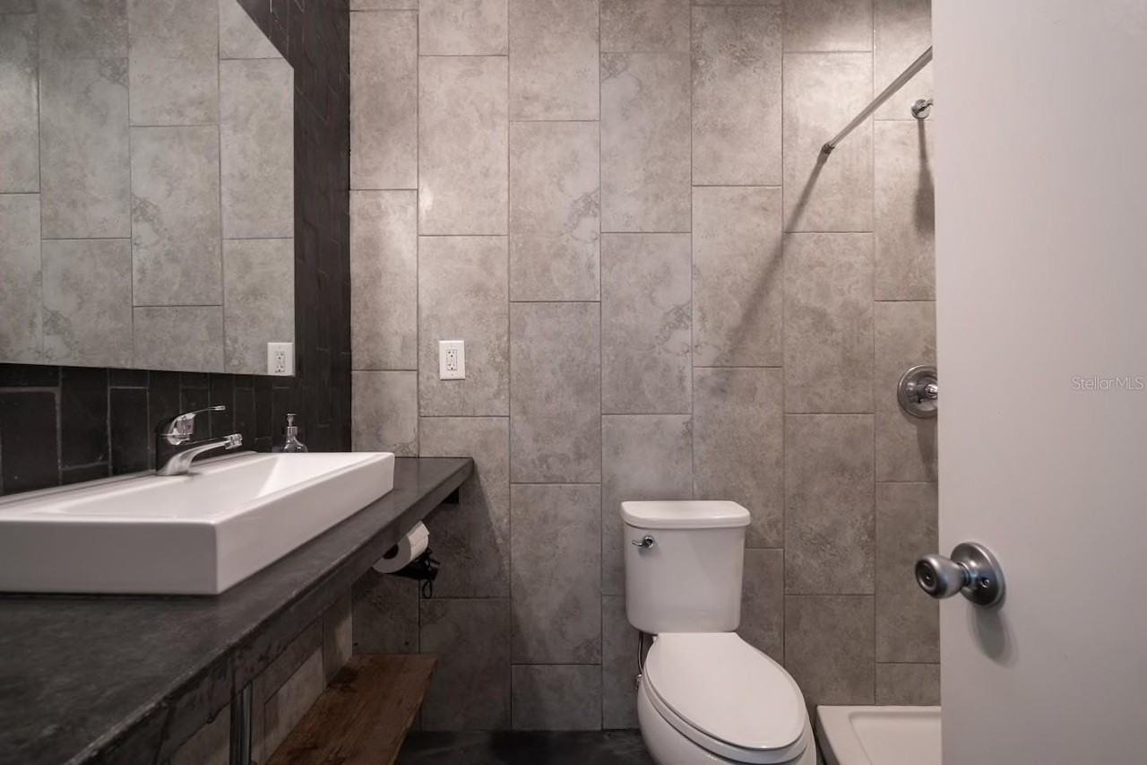 1235 22nd Ave S #C - Photo 7 of 10
