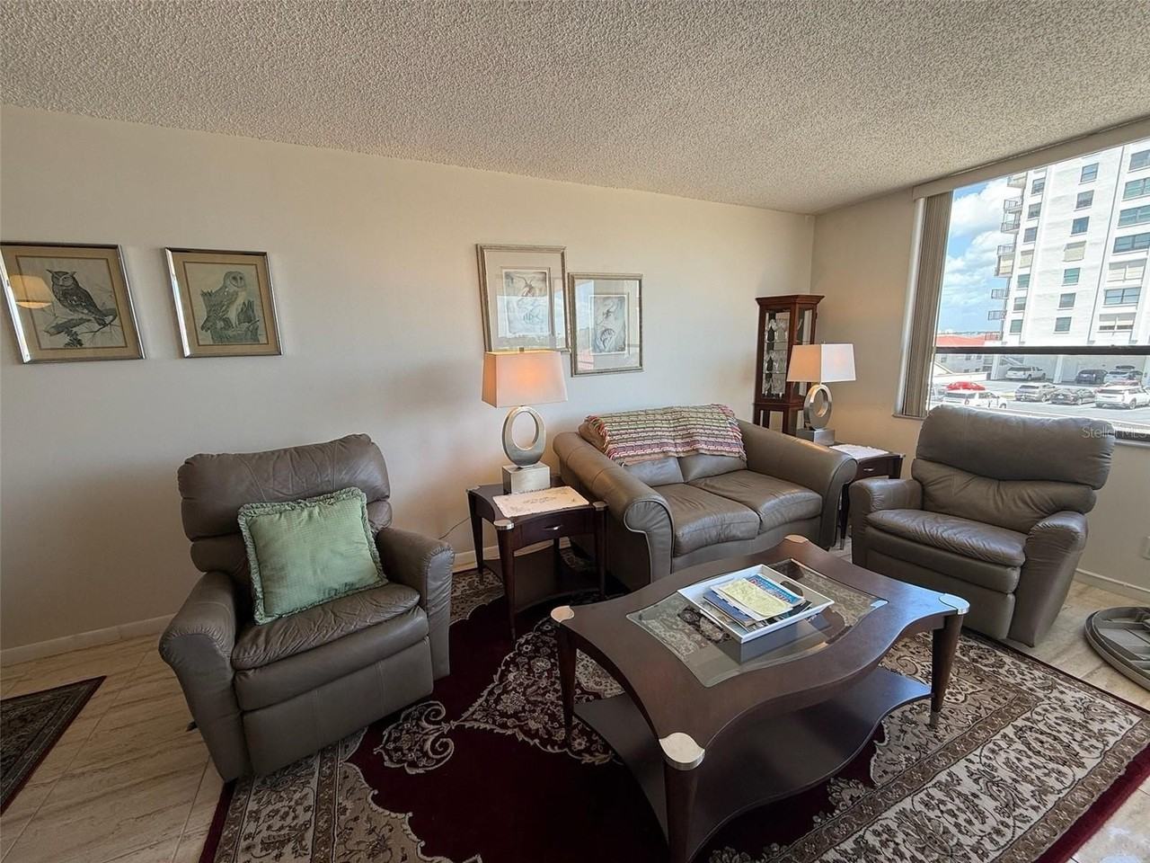 6279 Sun Blvd #403 - Photo 3 of 22