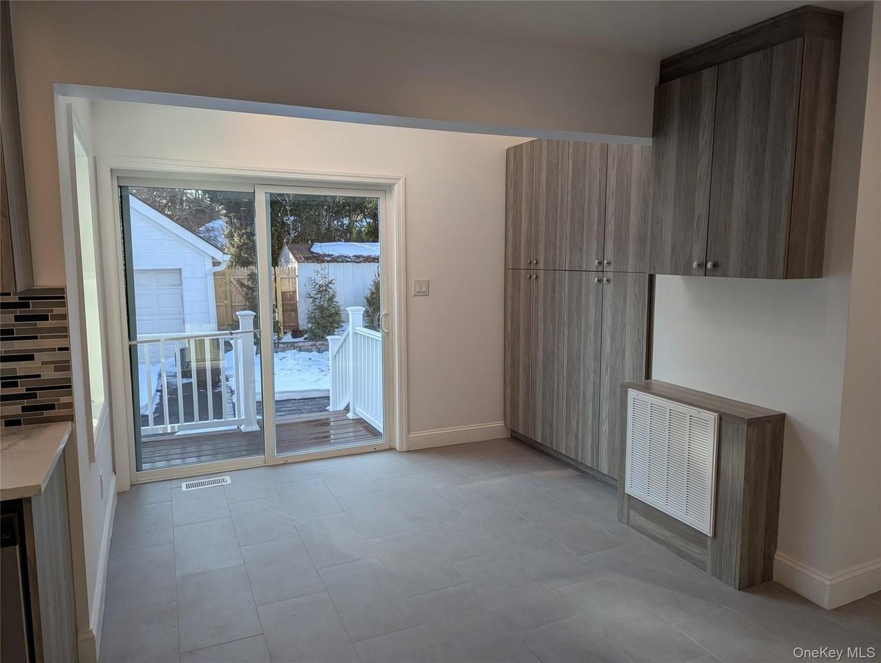 62 Forest Row - Photo 7 of 24