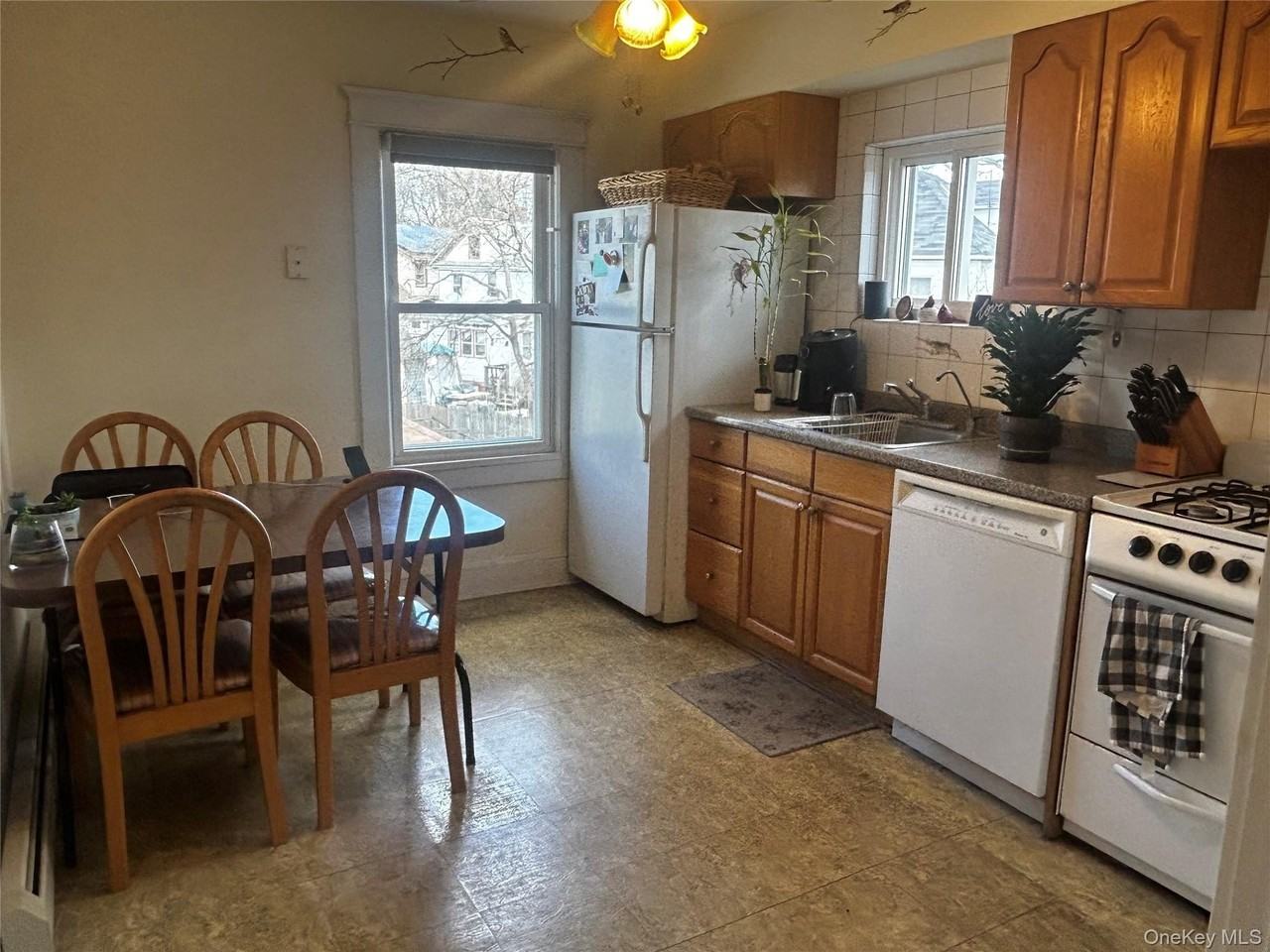 25 Martha Ter - Photo 2 of 7