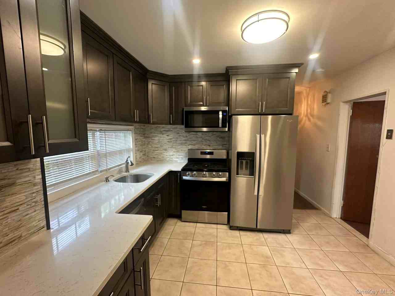 8789 191st St - Photo 4 of 22