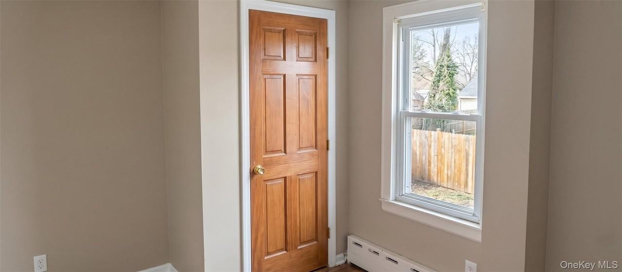 162 5th Ave - Photo 5 of 7