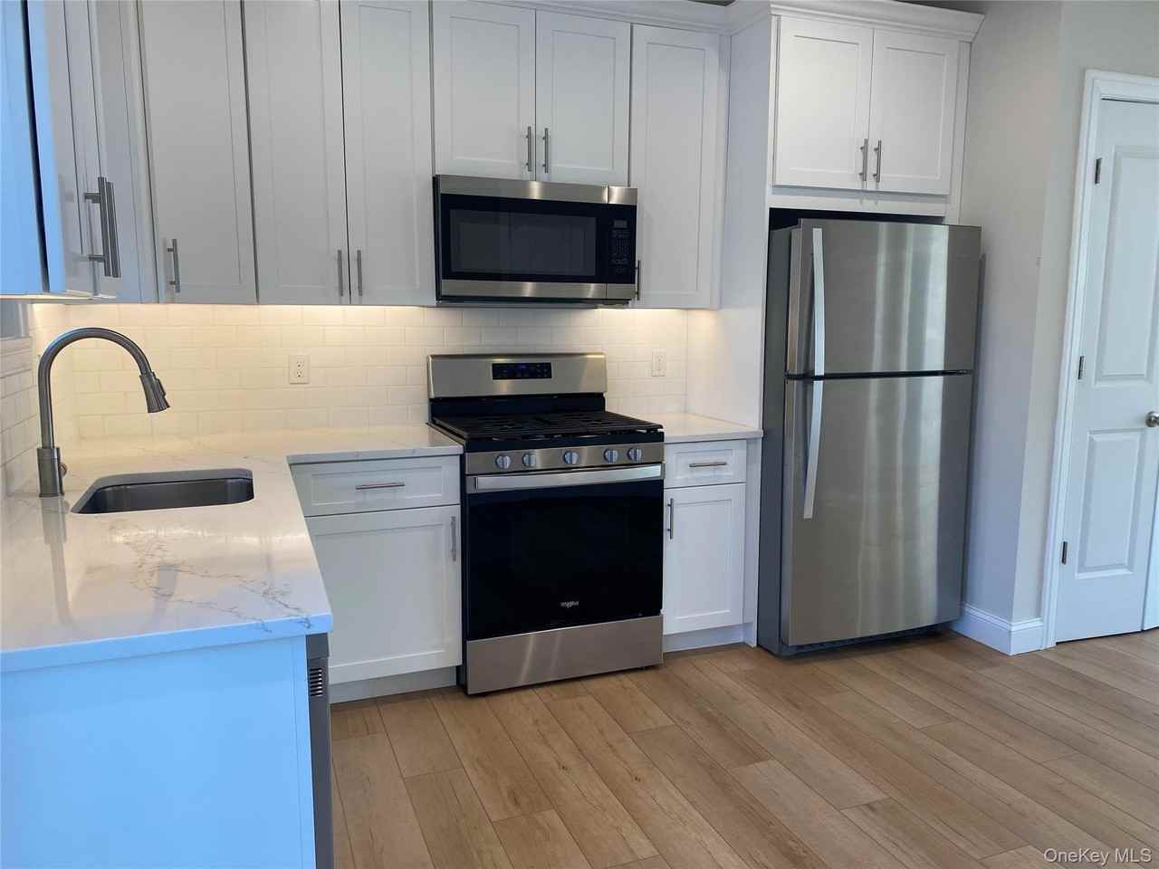 515 Jackson Ave #29 - Photo 5 of 15