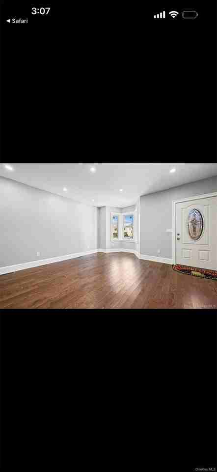 11523 143rd St #2ndFL - Photo 2 of 11