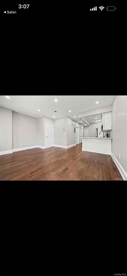 11523 143rd St #2ndFL - Photo 4 of 11