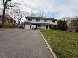 featured image of 8 Tobi Ln