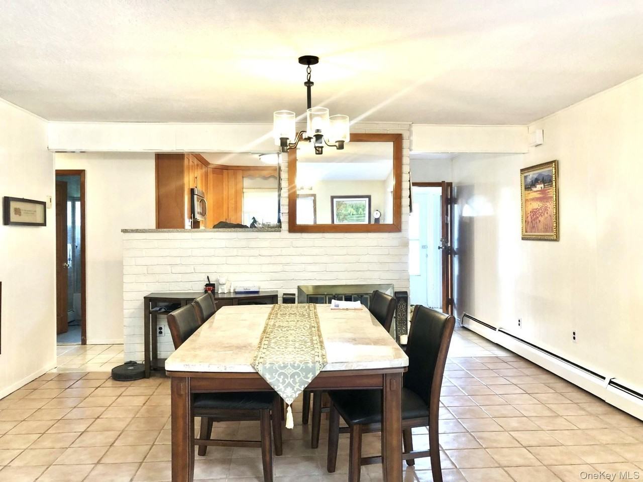 7 Hope Ln - Photo 4 of 15