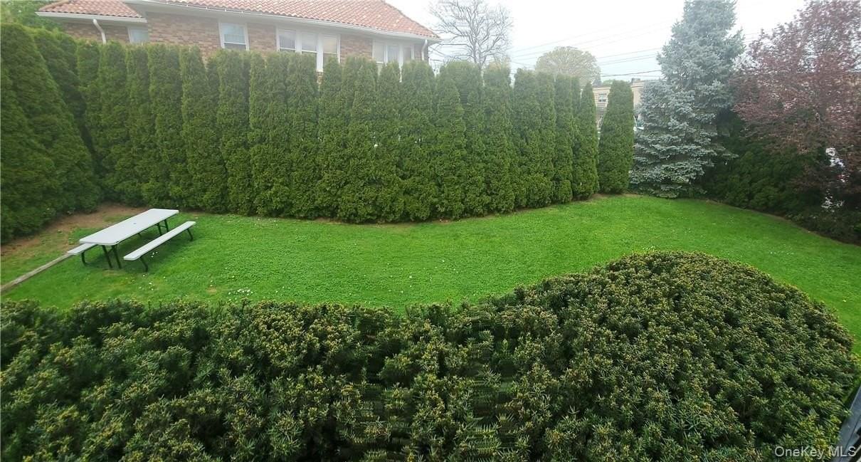 315 Washington Ave #1 - Photo 7 of 29