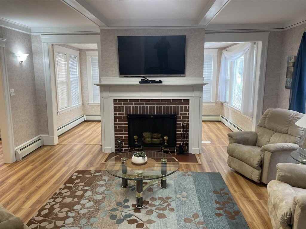 136 Russell St #1A - Photo 2 of 17