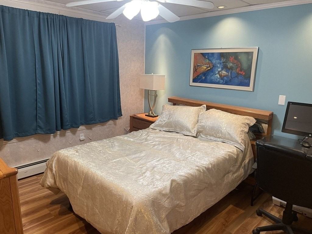 136 Russell St #1A - Photo 6 of 17