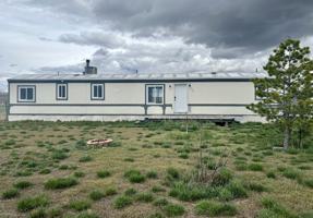 featured image of 576 Bond Dr