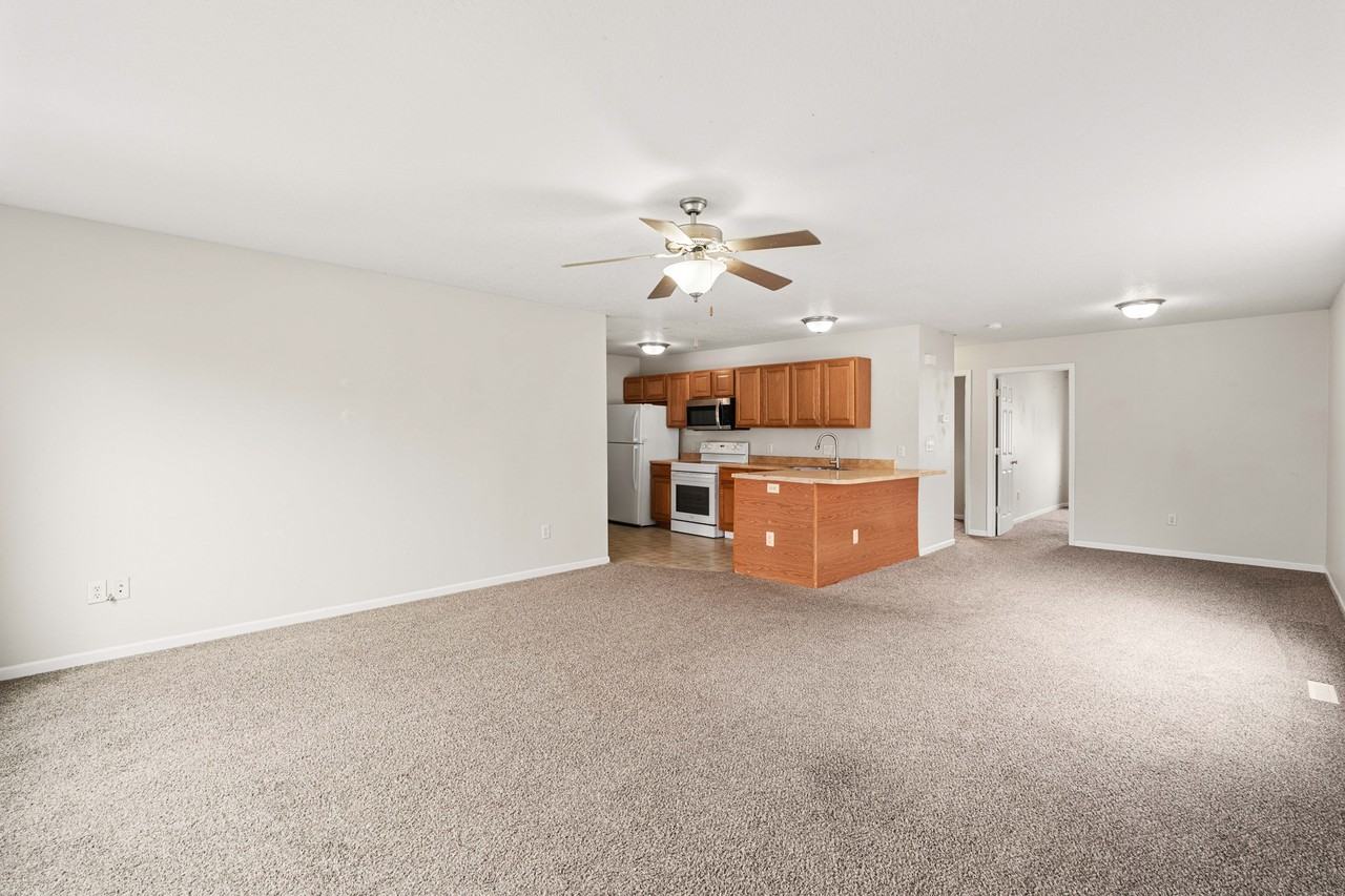 3821 Marigold Dr #1 - Photo 5 of 22