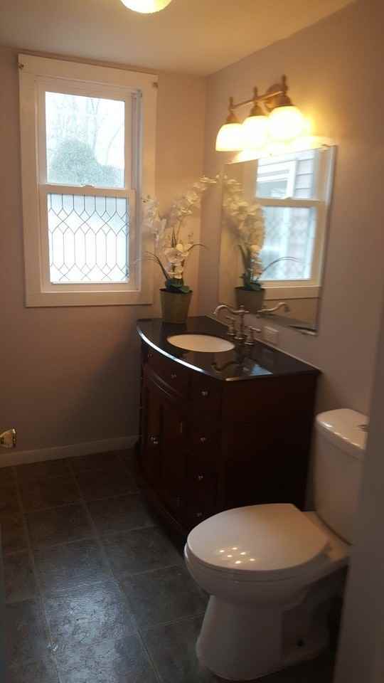 302 S Walnut St - Photo 7 of 8