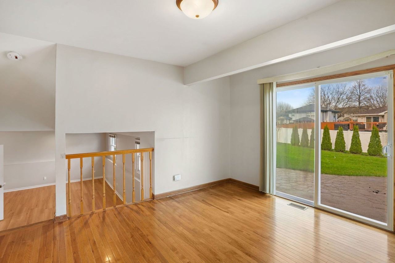 2614 Labrecque Dr - Photo 5 of 22