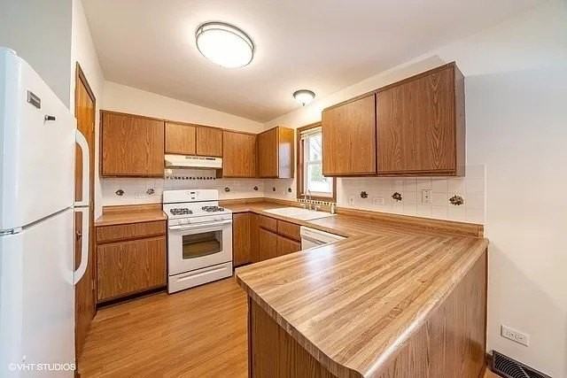 35 Evergreen Dr - Photo 5 of 15