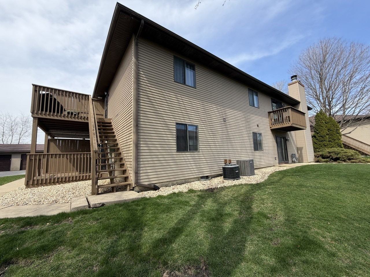 1109 Kane St #1109 - Photo 4 of 33