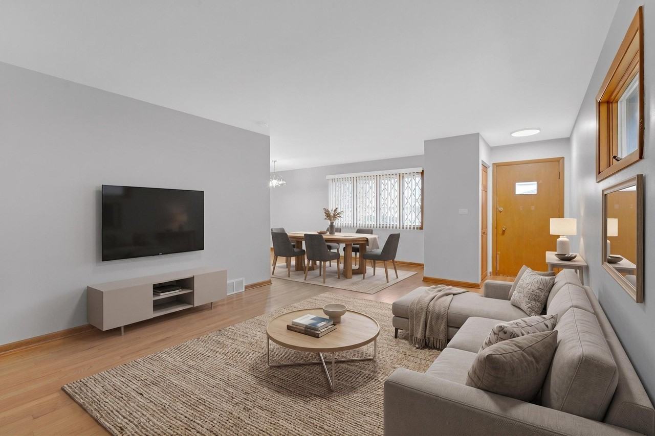 650 Patricia Ln - Photo 4 of 25