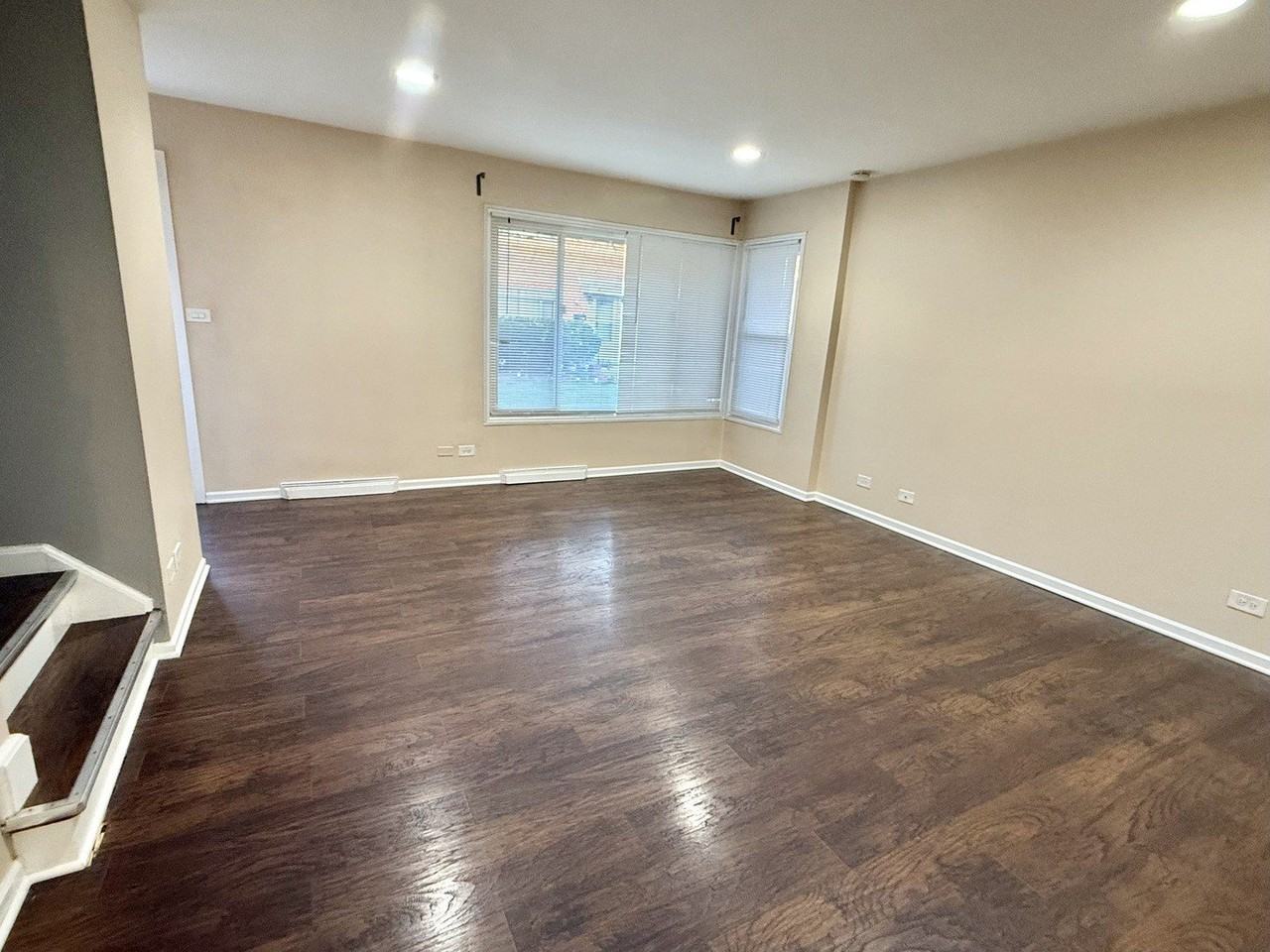 4926 Crain St #C - Photo 5 of 23