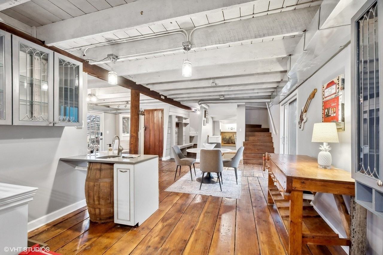 2404 Ridge Ave #CH - Photo 3 of 19