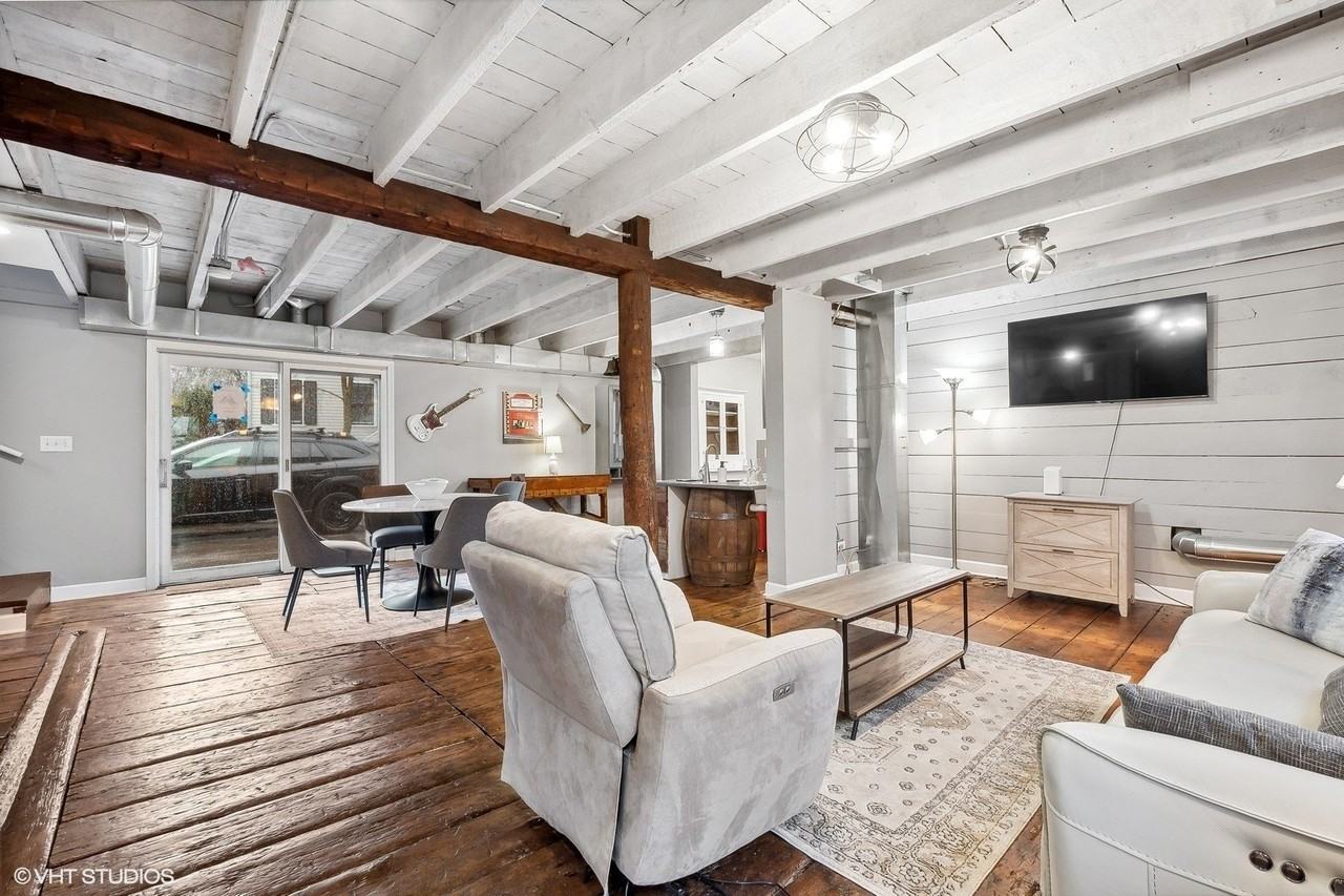 2404 Ridge Ave #CH - Photo 5 of 19