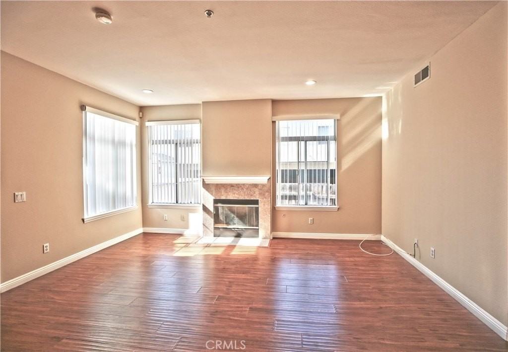 327 San Marcos St #D - Photo 4 of 17