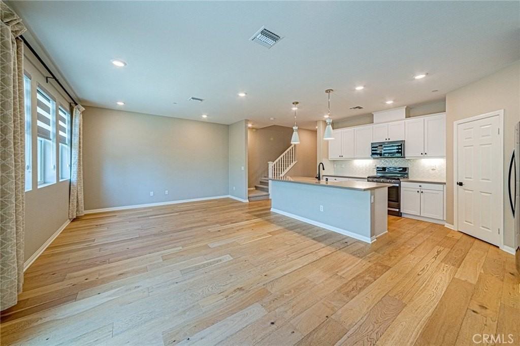 1705 Almond Tree Pl - Photo 5 of 32