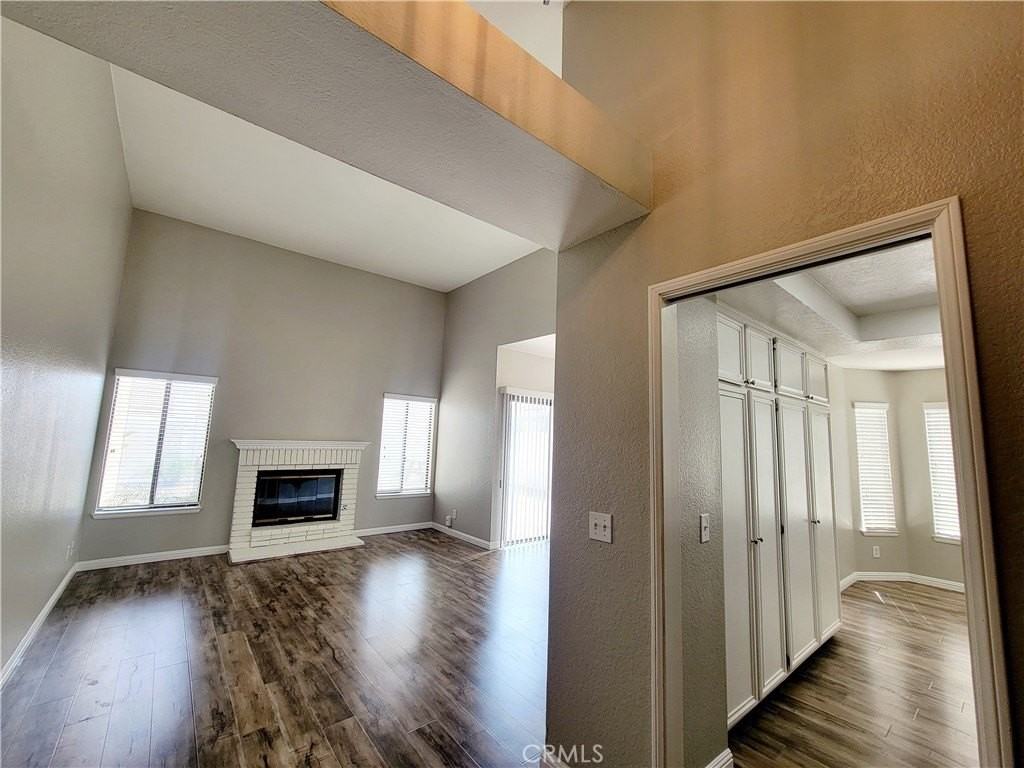 28973 Willow Creek Ln - Photo 6 of 50