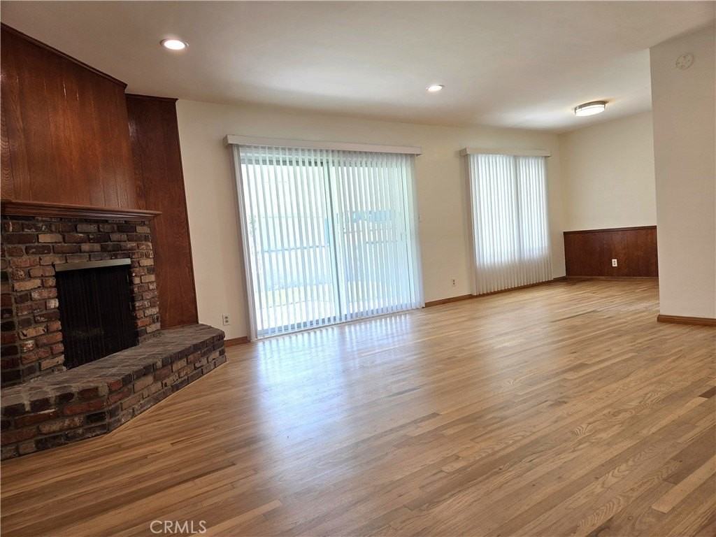 3520 E Harding St - Photo 2 of 8