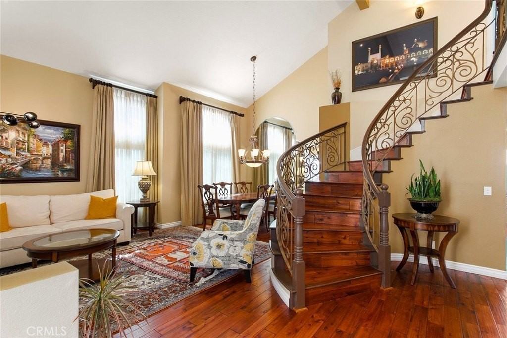 28921 Via Pasatiempo - Photo 5 of 41